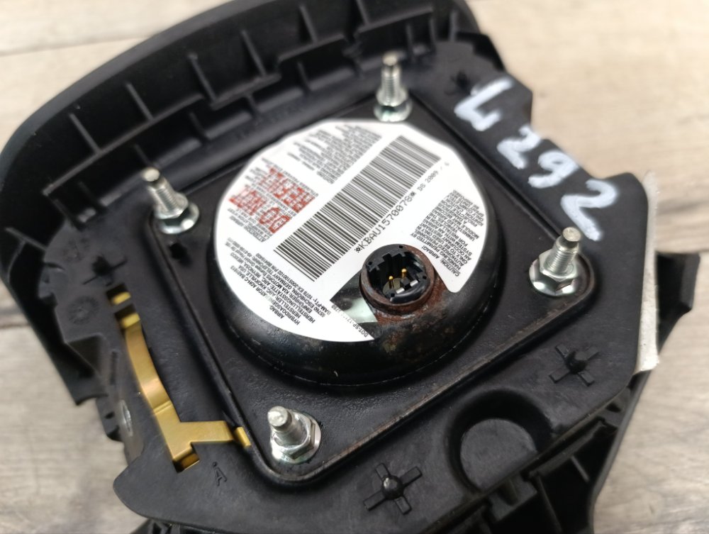 Подушка безопасности в руль, 2700 рублей, Москва