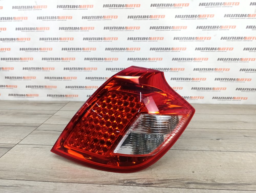 Фонарь в крыло, 4000 рублей, Москва