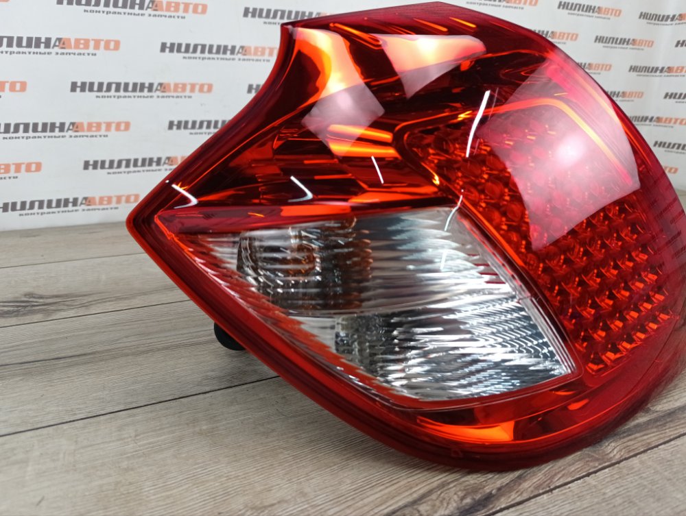 Фонарь в крыло, 4000 рублей, Москва