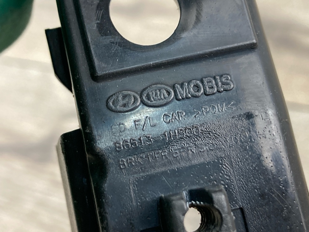 Кронштейн бампера, 300 рублей, Москва