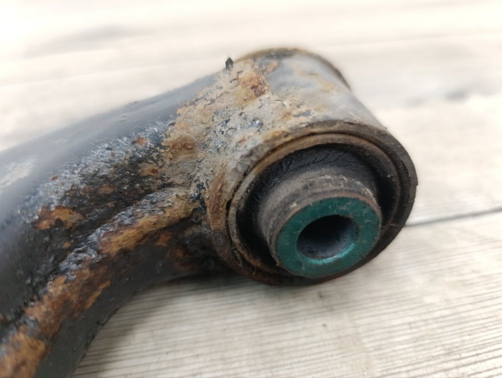 Рычаг передний нижний, 1000 рублей, Москва