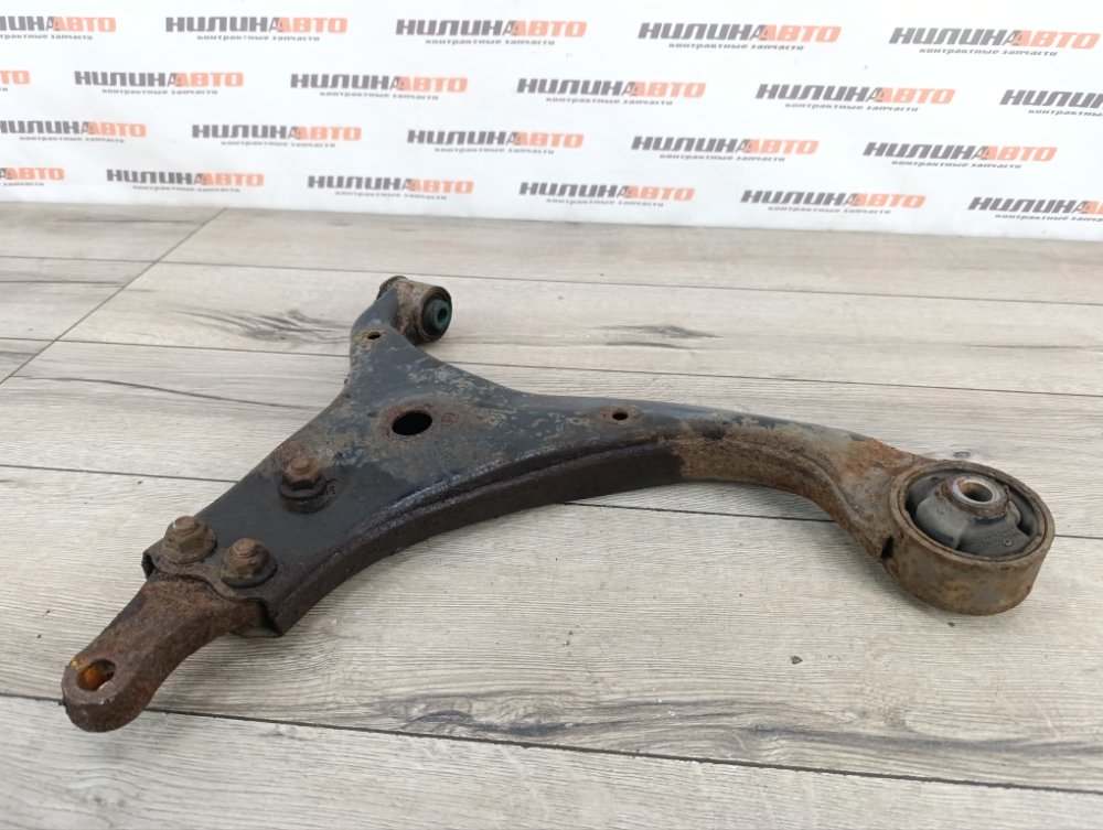 Рычаг передний нижний, 1000 рублей, Москва