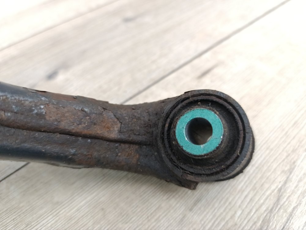 Рычаг передний нижний, 1000 рублей, Москва