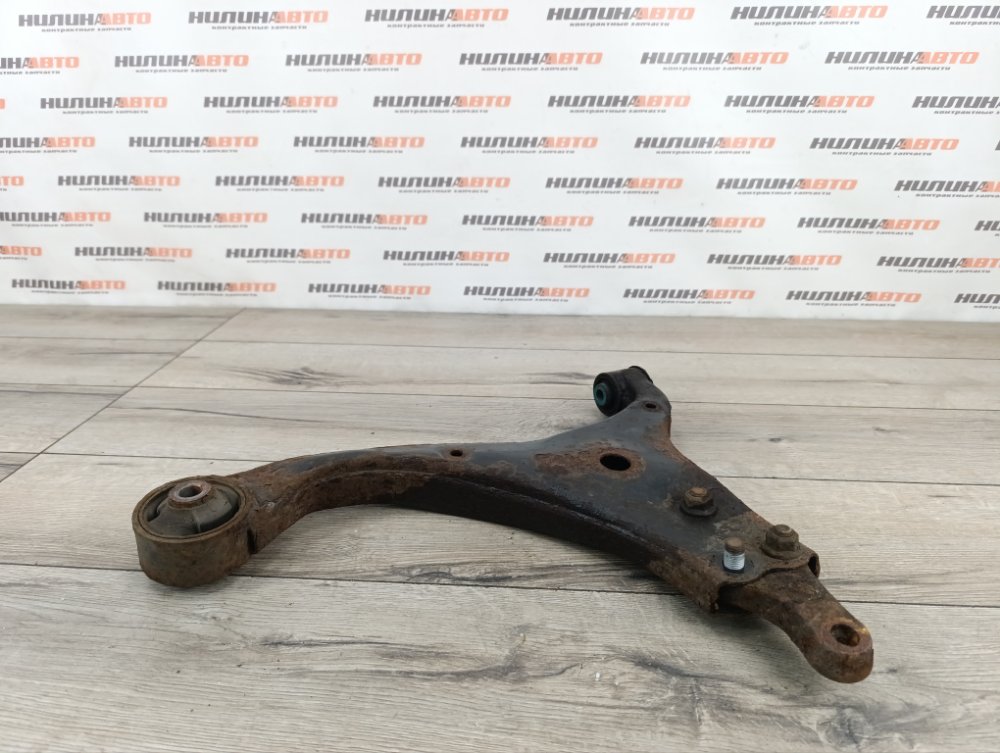 Рычаг передний нижний, 1000 рублей, Москва