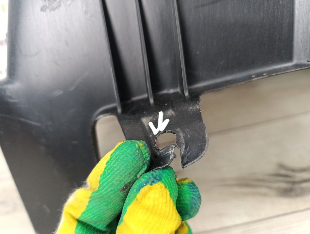 Подкрылок, 600 рублей, Москва