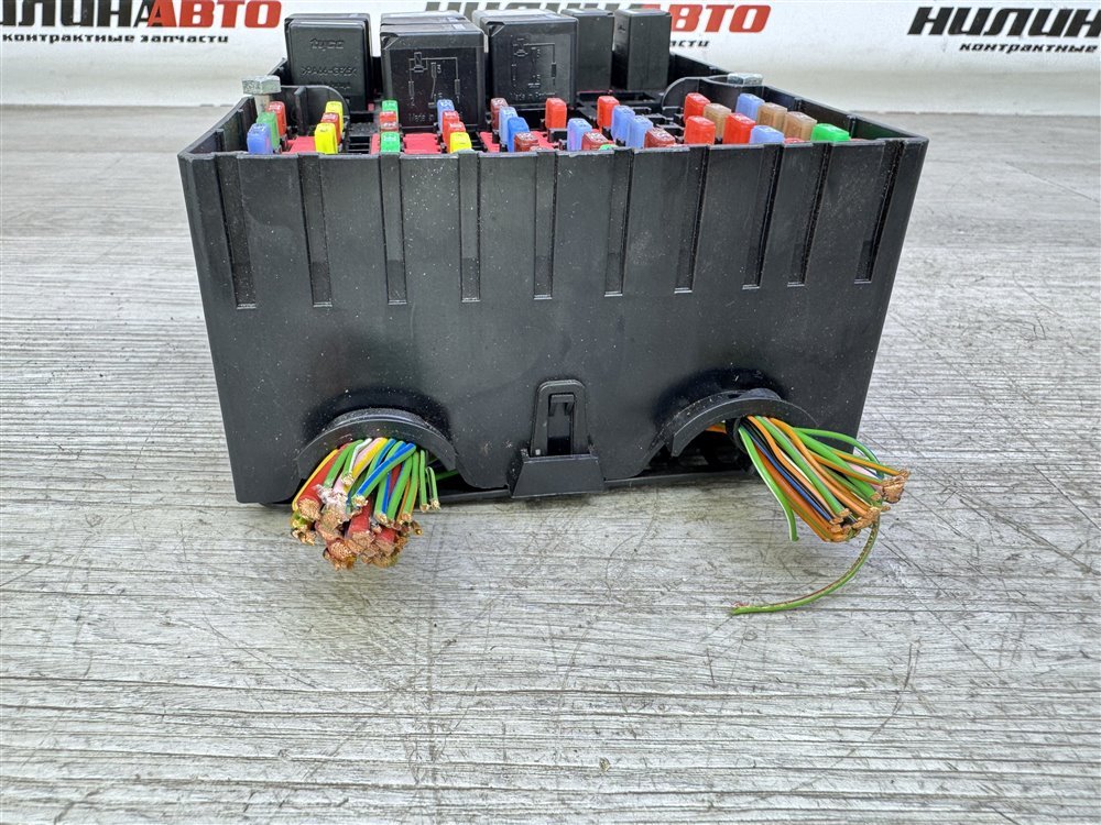 Блок предохранителей под капот, 1000 рублей, Севастополь