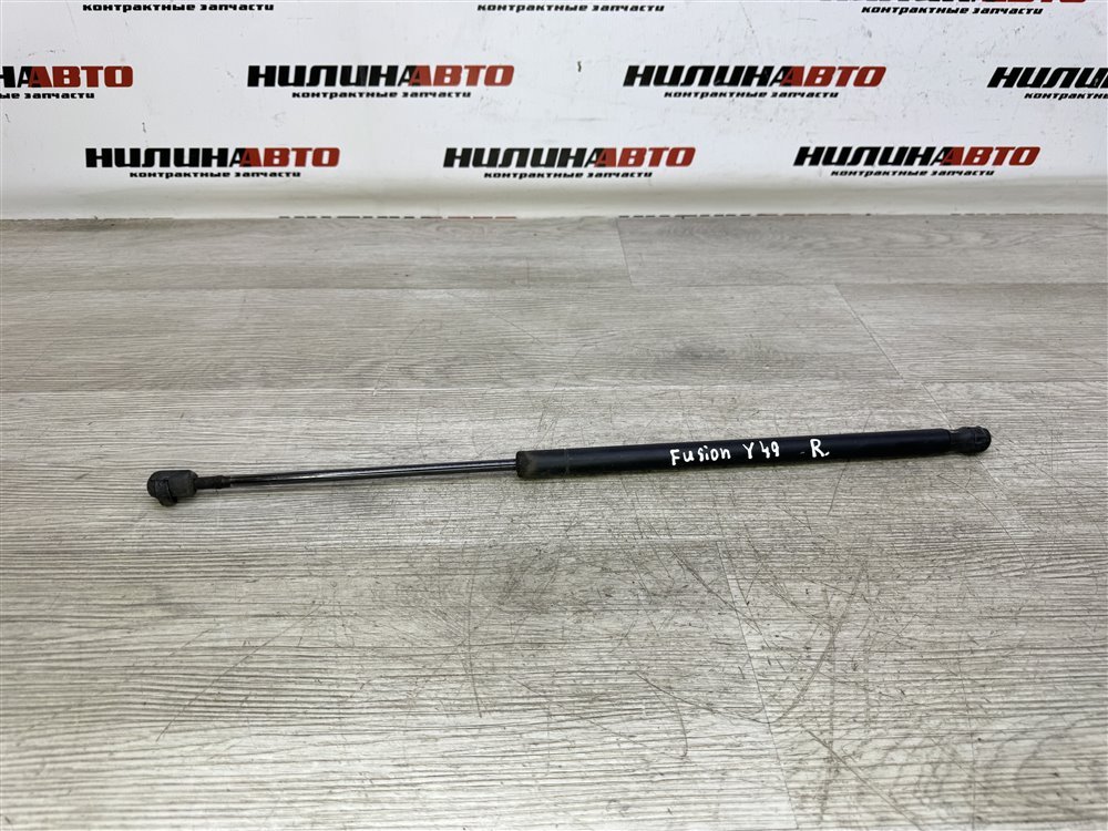 Амортизатор крышки багажника, 500 рублей, Севастополь