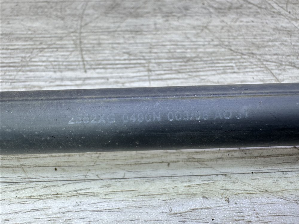 Амортизатор крышки багажника, 500 рублей, Севастополь