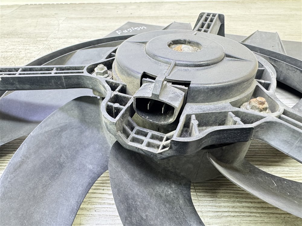 Вентилятор охлаждения, 3800 рублей, Севастополь