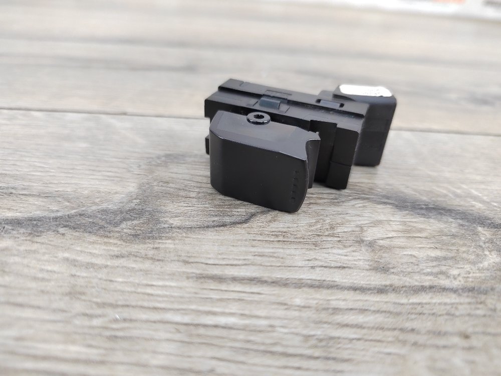 Кнопка стеклоподъемника, 400 рублей, Москва