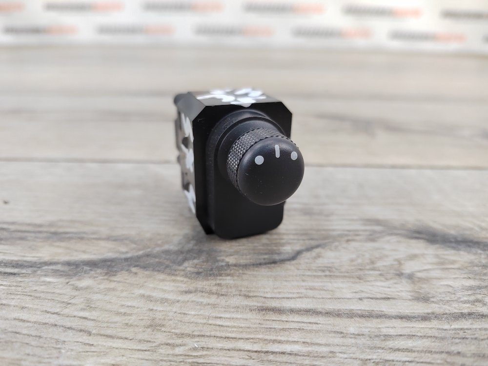 Блок управления зеркалами, 400 рублей, Москва