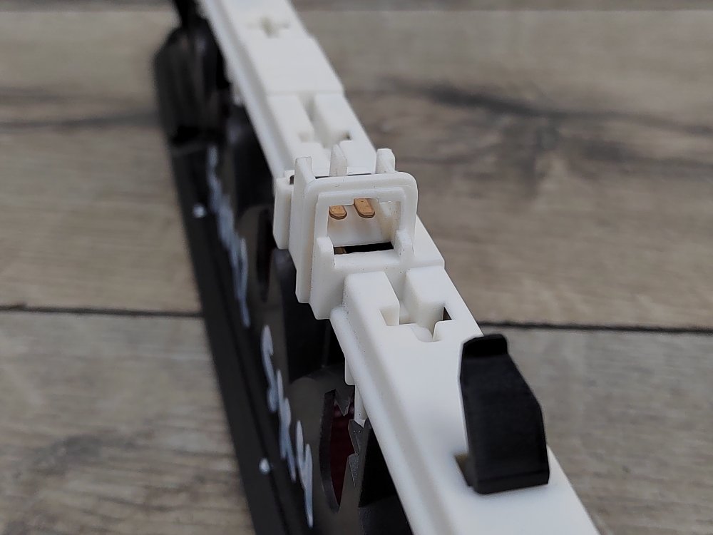 Стоп-сигнал дополнительный, 1000 рублей, Москва