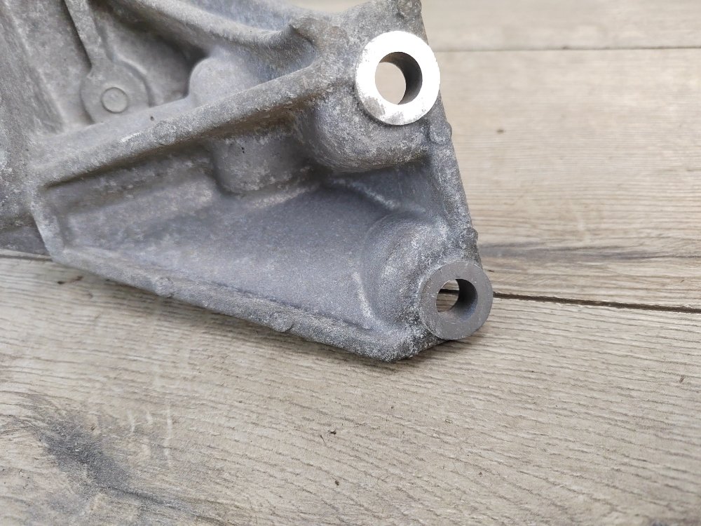 Кронштейн двигателя, 500 рублей, Москва