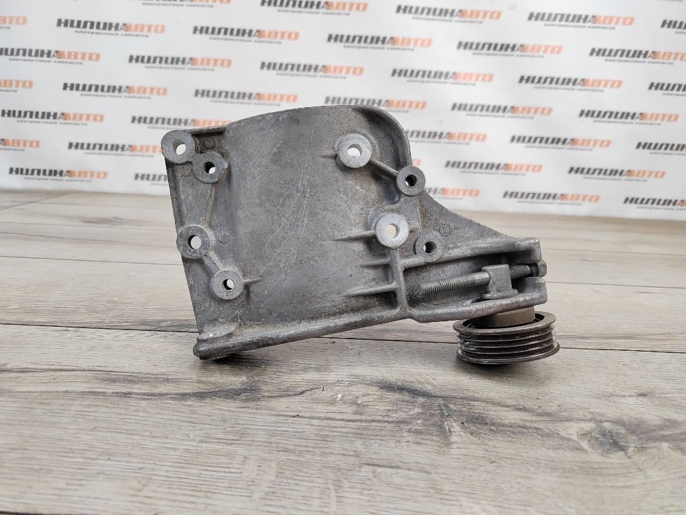 Кронштейн компрессора кондиционера, 1500 рублей, Москва