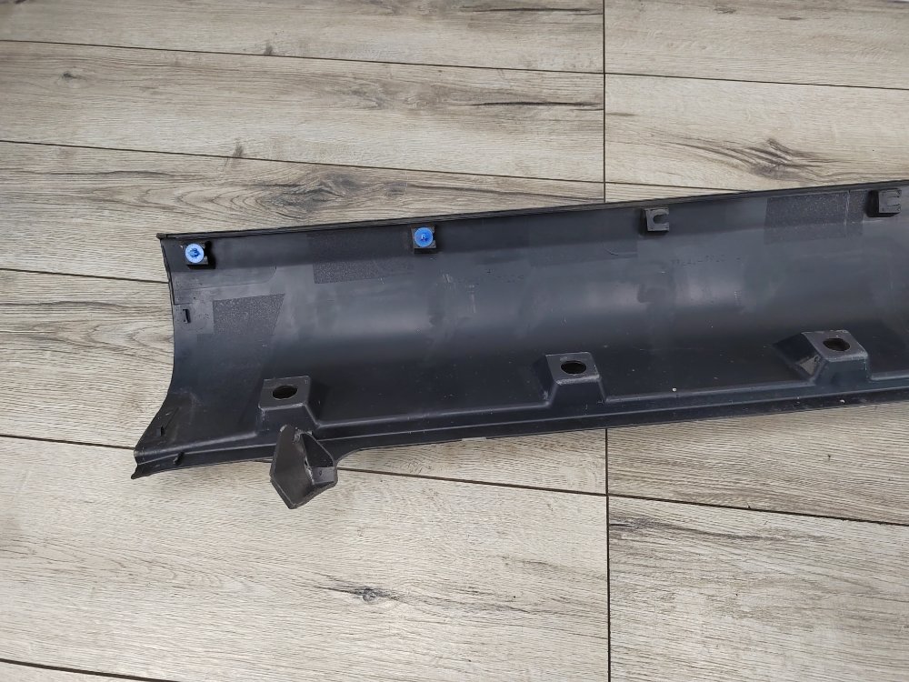 Накладка порога, 2000 рублей, Москва