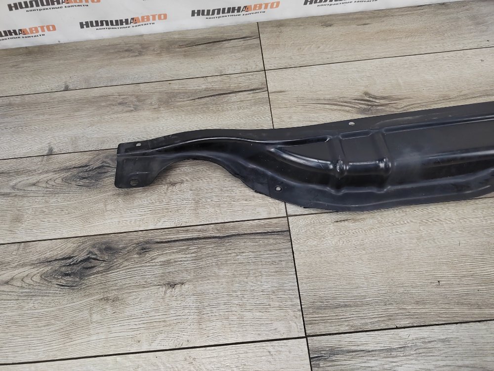 Планка под жабо, 1000 рублей, Москва