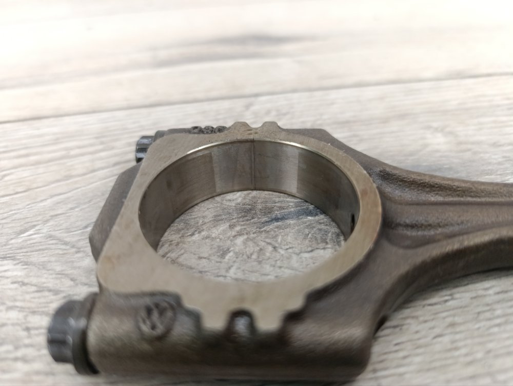 Шатун двигателя, 2000 рублей, Москва