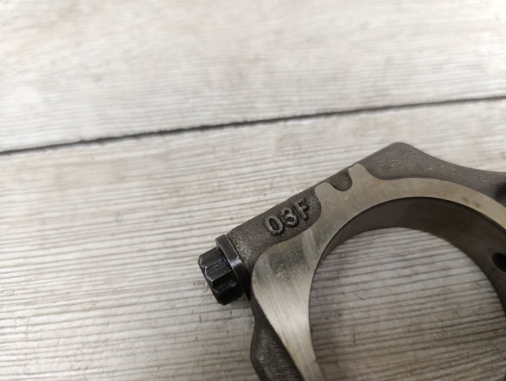 Шатун двигателя, 2000 рублей, Москва