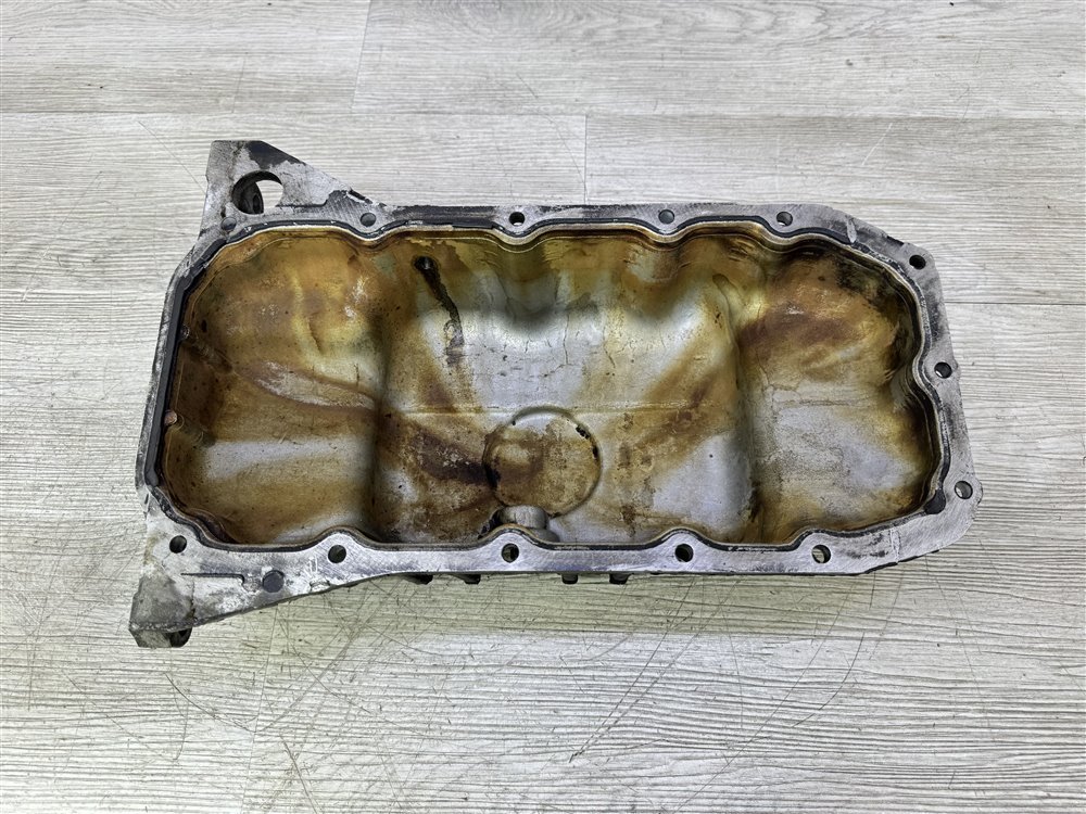 Поддон двигателя, 2500 рублей, Севастополь