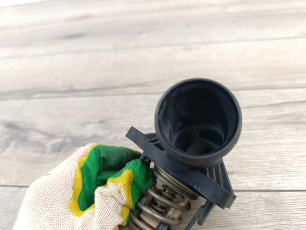 Корпус термостата, 1000 рублей, Москва