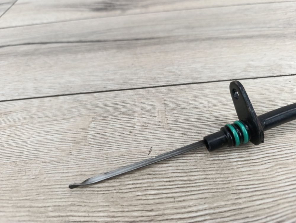 Щуп масляный, 1000 рублей, Москва