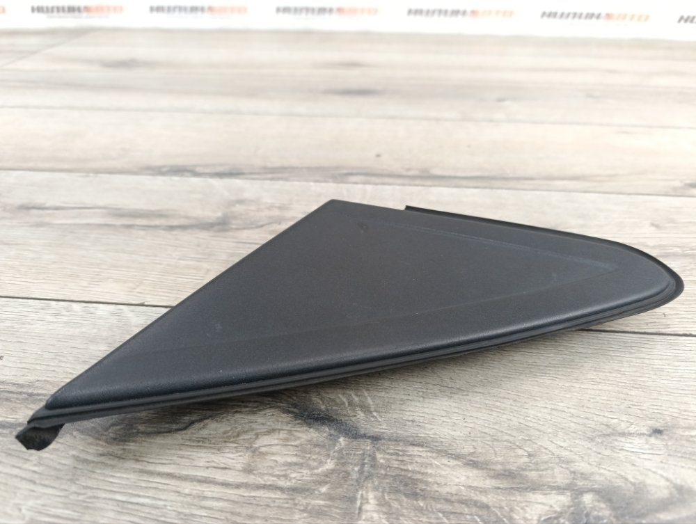 Накладка крыла, 500 рублей, Москва