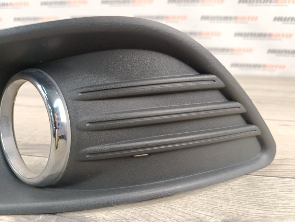 Решетка ПТФ, 1000 рублей, Москва