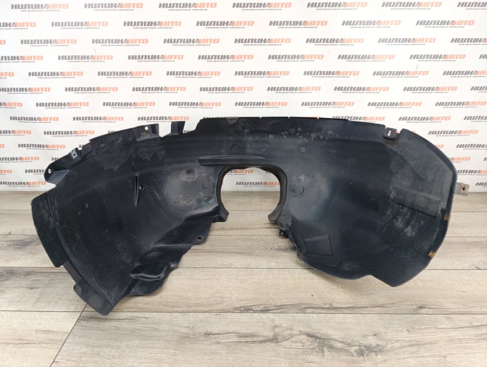 Подкрылок, 2000 рублей, Москва