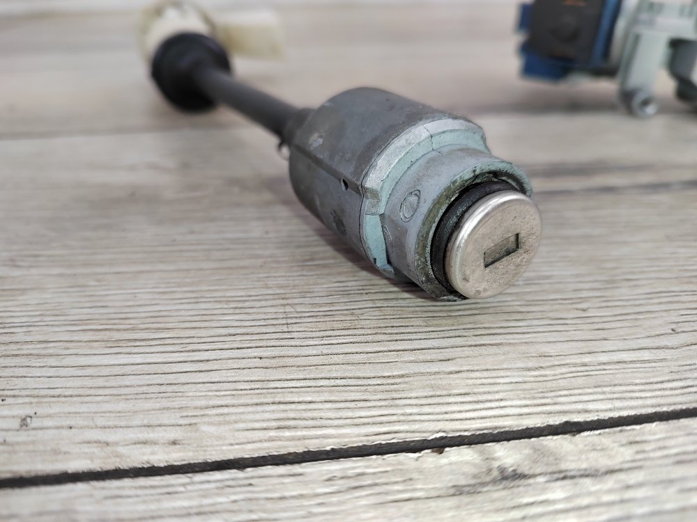 Замок капота, 4500 рублей, Москва