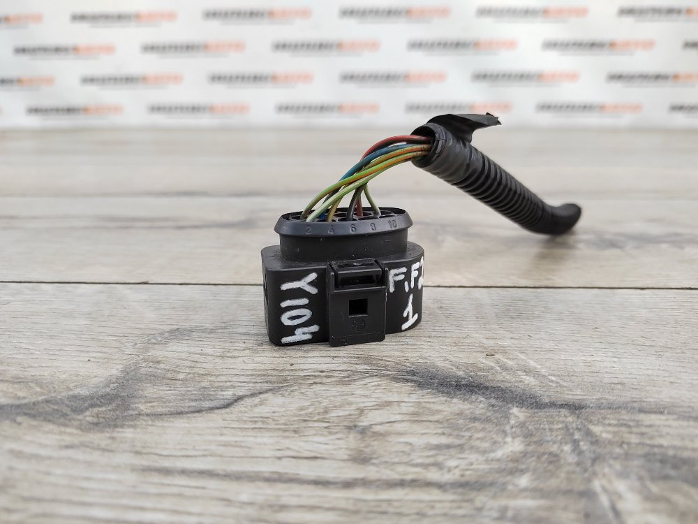 Фишка фары, 600 рублей, Москва