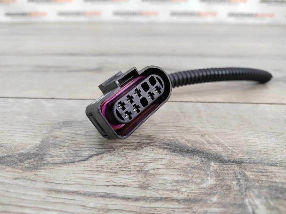 Фишка фары, 600 рублей, Москва