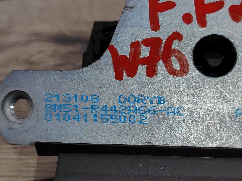 Замок крышки багажника, 2500 рублей, Москва