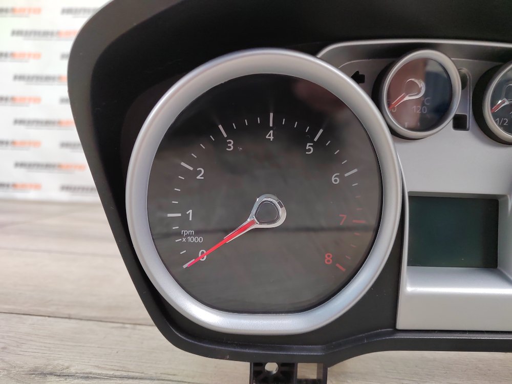 Панель приборов, 15000 рублей, Москва