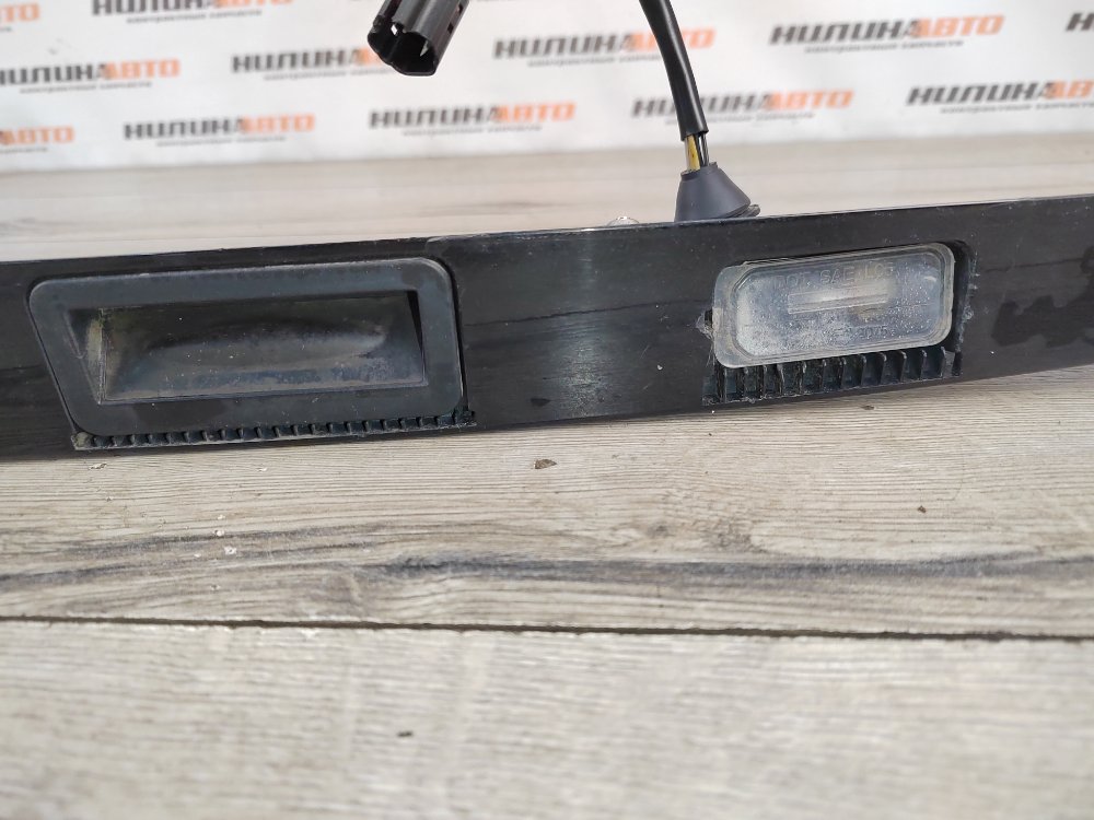 Накладка крышки багажника, 6000 рублей, Москва