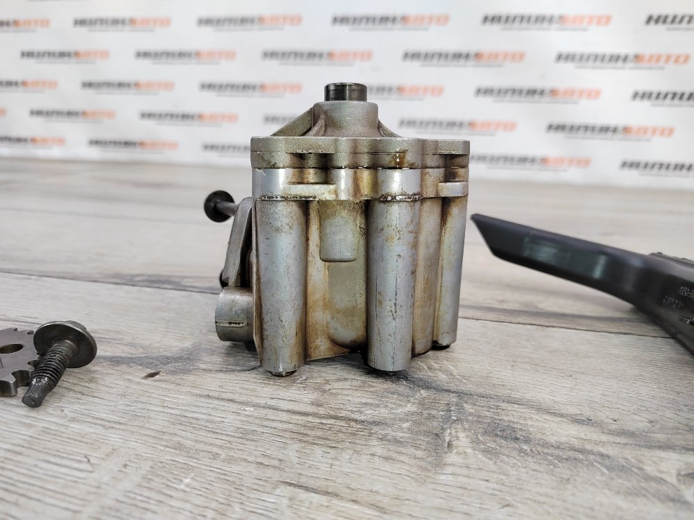 Насос масляный, 1000 рублей, Москва