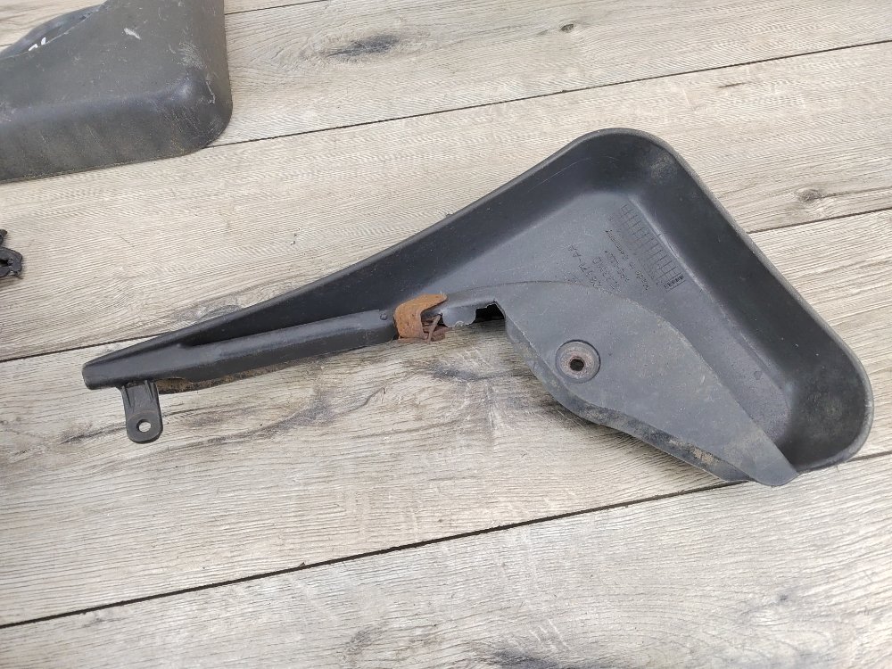 Брызговики комплект, 2800 рублей, Москва