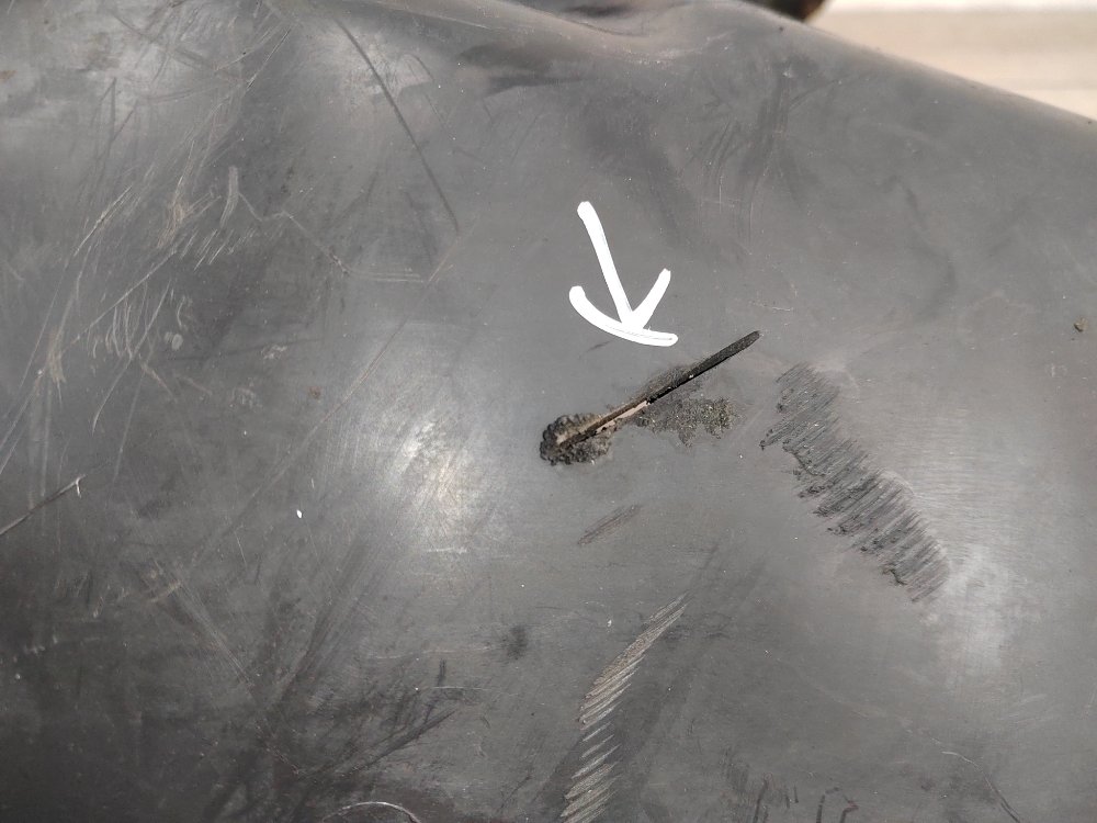 Подкрылок, 1000 рублей, Москва