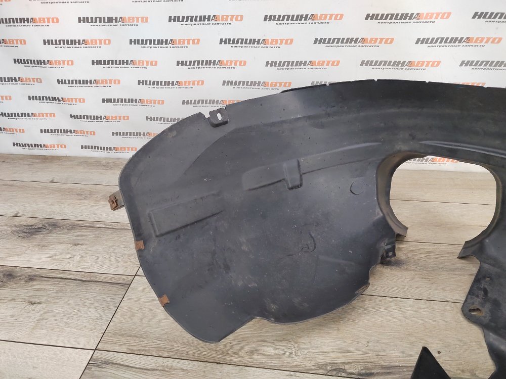 Подкрылок, 1000 рублей, Москва