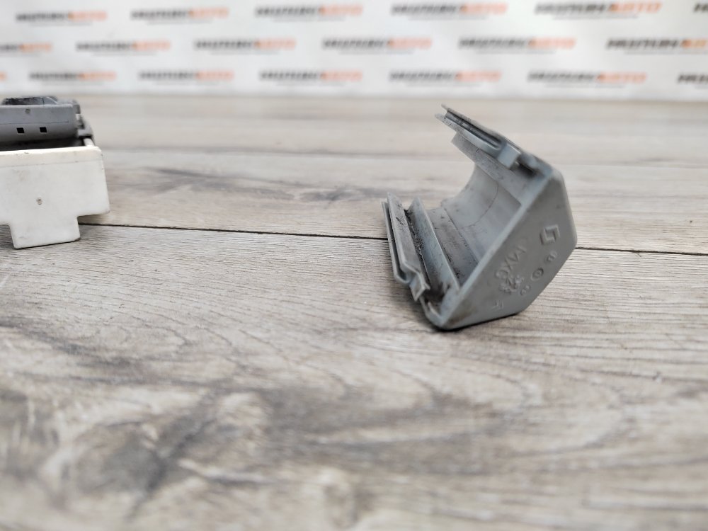 Кронштейн, 1200 рублей, Москва