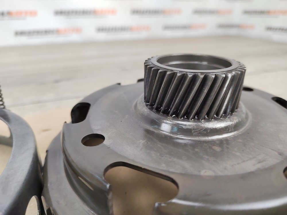 Планетарная передача, 2000 рублей, Москва