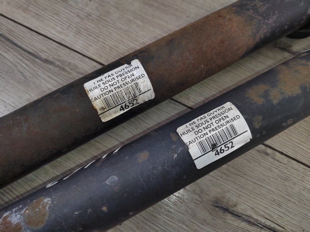 Амортизатор, 1700 рублей, Москва