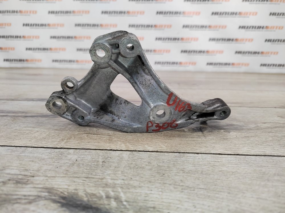 Кронштейн компрессора кондиционера, 500 рублей, Москва