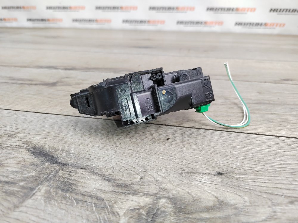 Замок крышки багажника, 1000 рублей, Москва