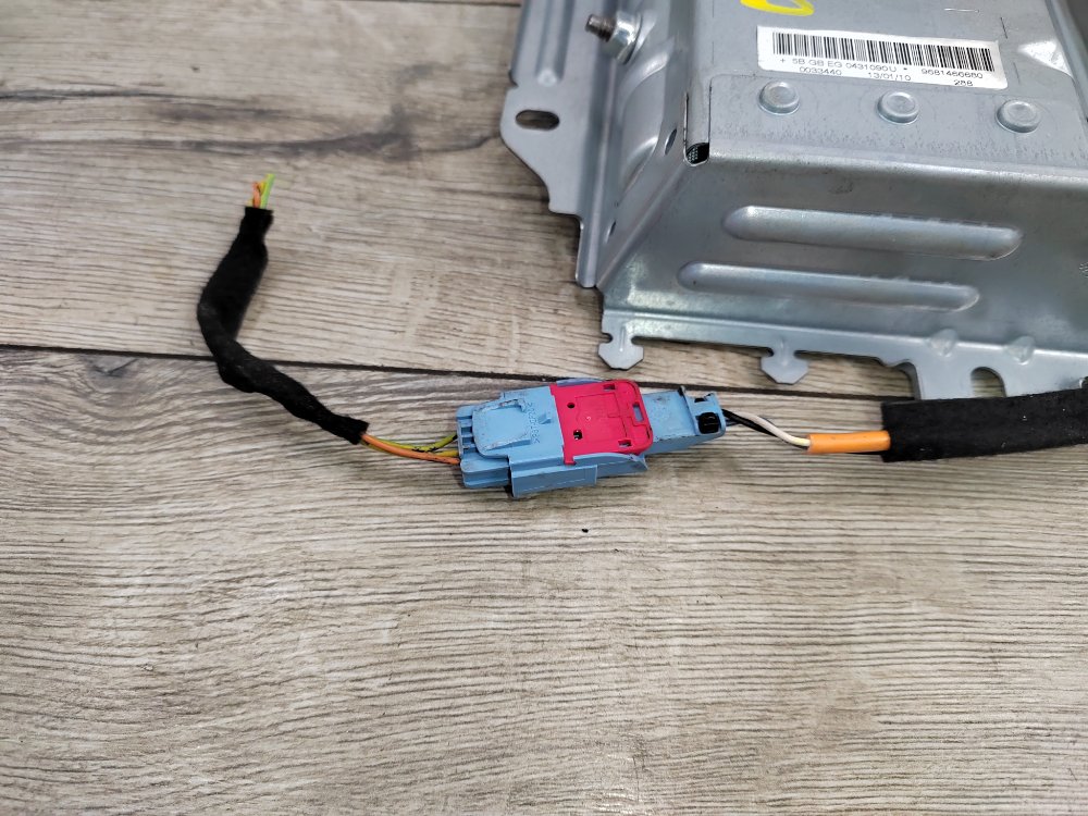 Подушка безопасности в торпедо, 1400 рублей, Москва