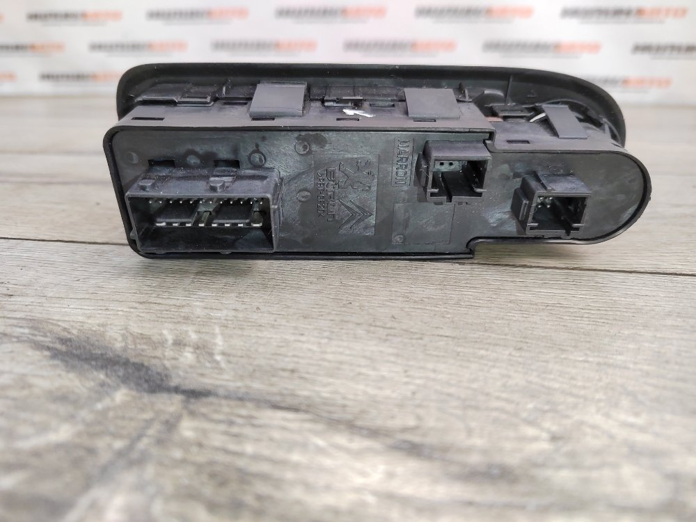 Блок управления стеклоподъемниками, 2000 рублей, Москва