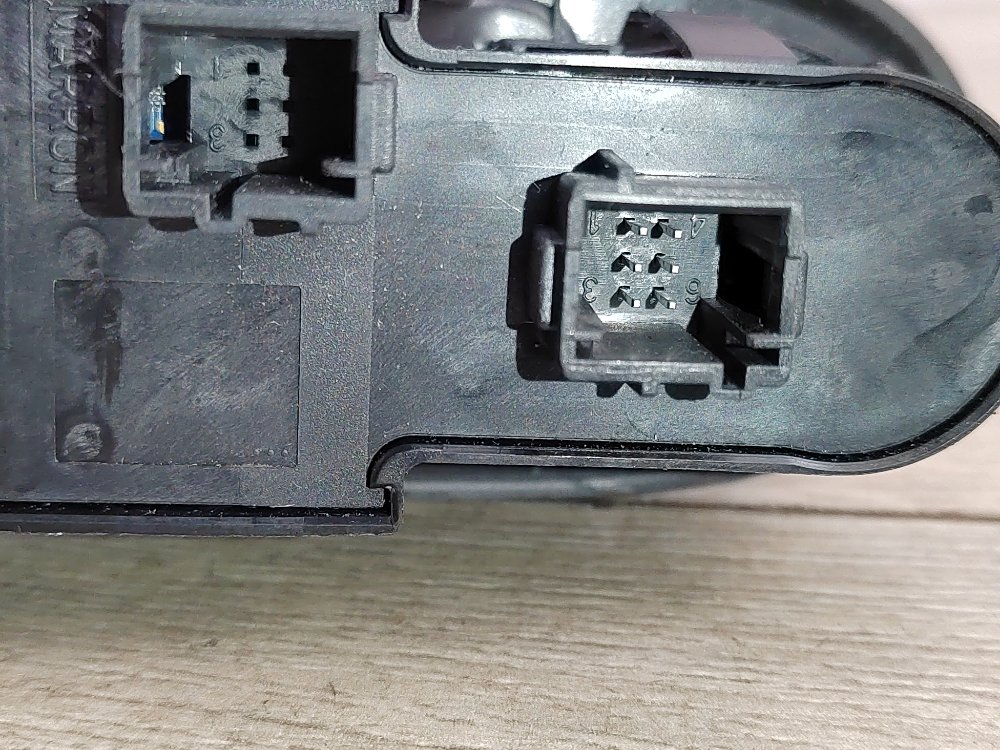 Блок управления стеклоподъемниками, 2000 рублей, Москва