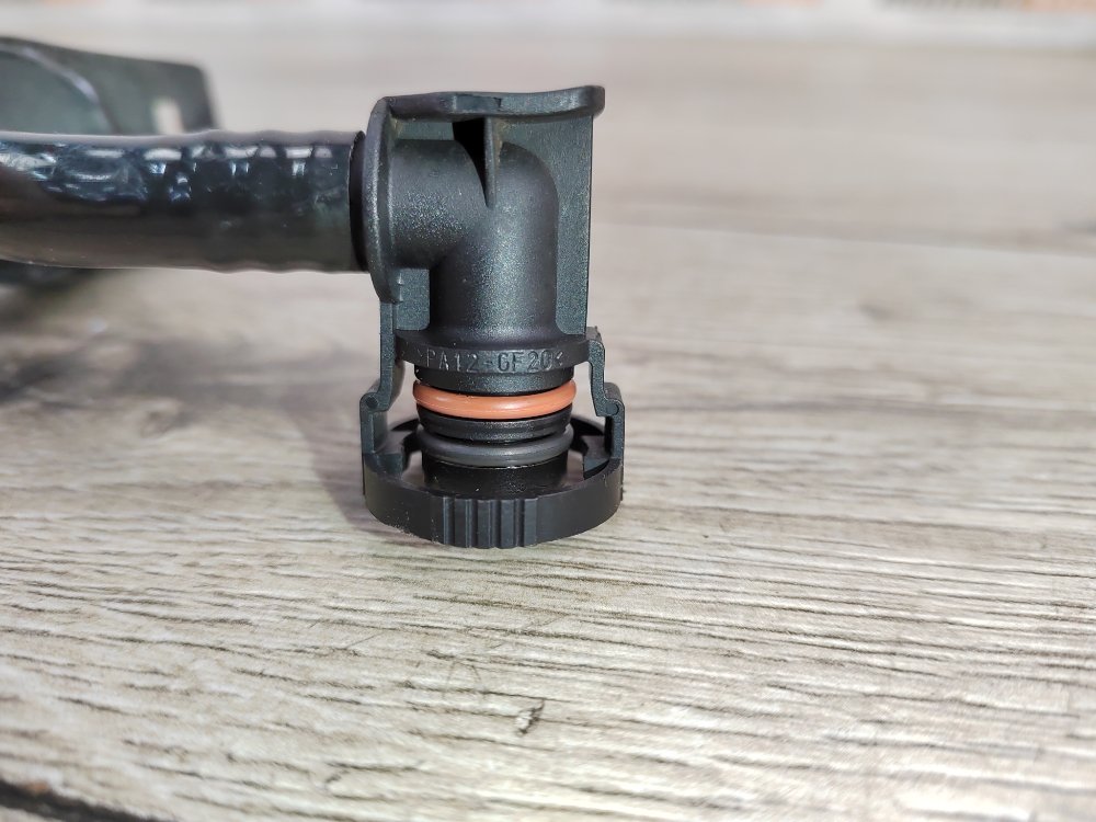 Клапан вентиляции топливного бака, 700 рублей, Москва