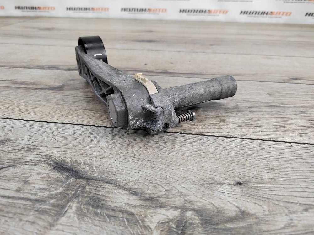 Натяжитель приводного ремня, 500 рублей, Москва