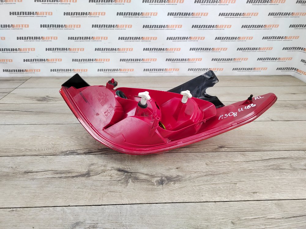 Фонарь в крыло, 9000 рублей, Москва