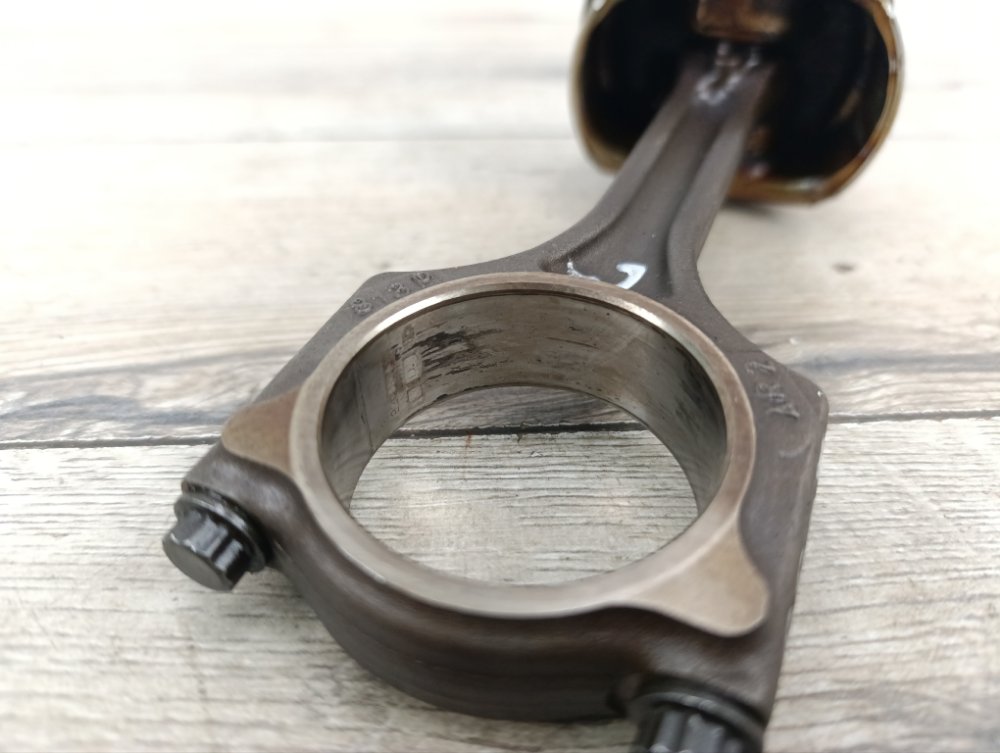 Шатун двигателя, 1500 рублей, Москва